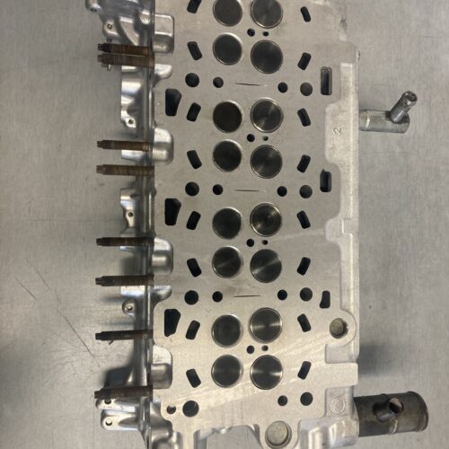 Toyota 2.2 D 16V 2AD-FTV Hengerfej Felujitott 11101-09355
